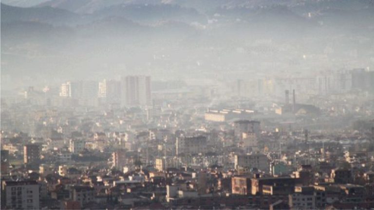 smog tirane