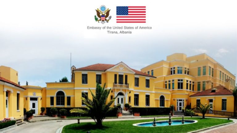 ambasada amerikane